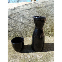 Load image into Gallery viewer, Black Porcelain Sake Set